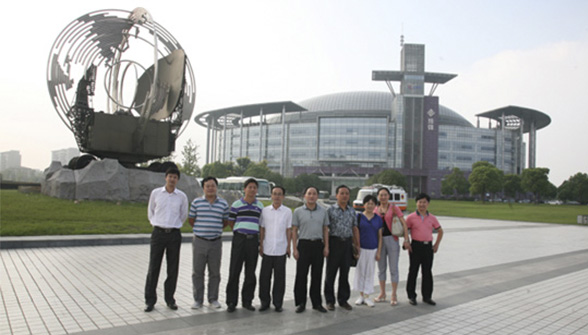 �۸����ʹ���