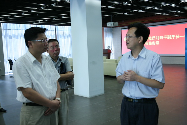 �۸����ʹ���