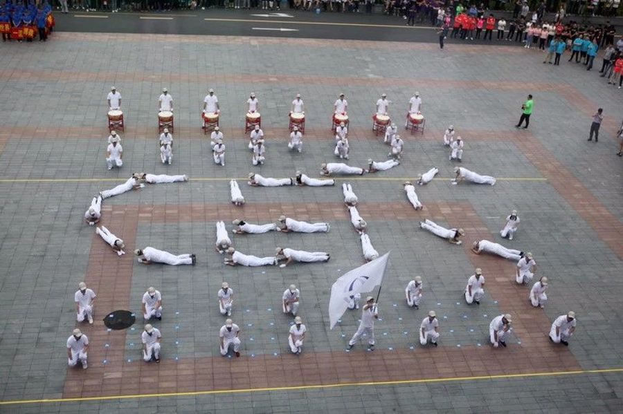 �۸����ʹ���