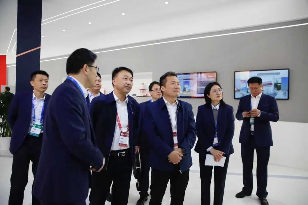 �۸����ʹ���