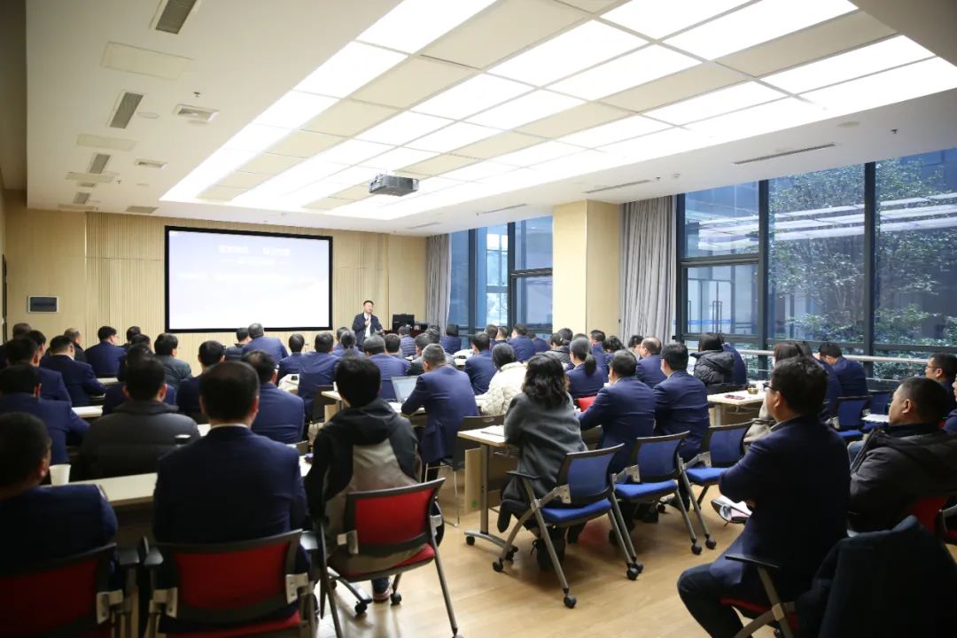 �۸����ʹ���